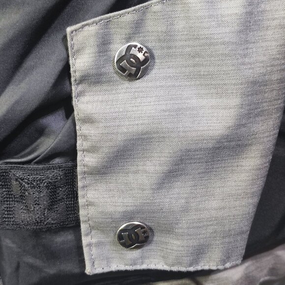 DC 10K waterproof jacket ski/snowboard youth size L grey with graphic design - Picture 9 of 13